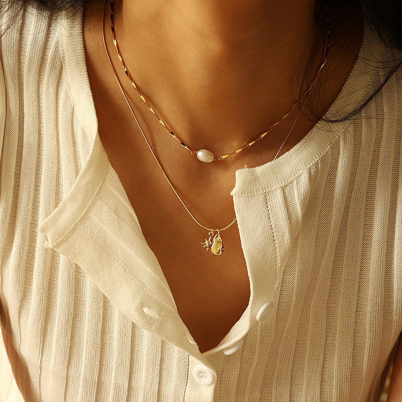 Rebellious Pearl Layered Necklace
