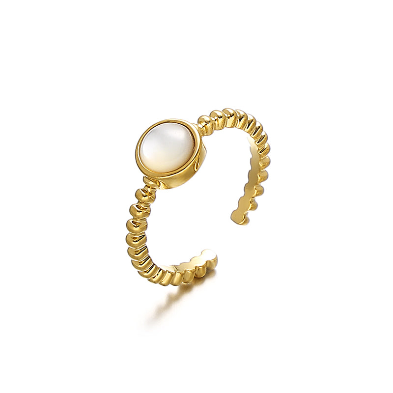 Dainty Pearl Ring