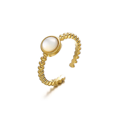 Dainty Pearl Ring