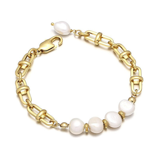 Romance in Pearl Bracelet