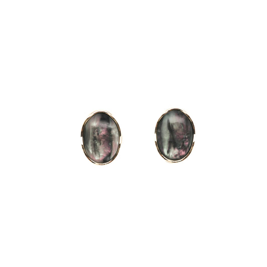 Ohrringe mit ovalen Steinen 