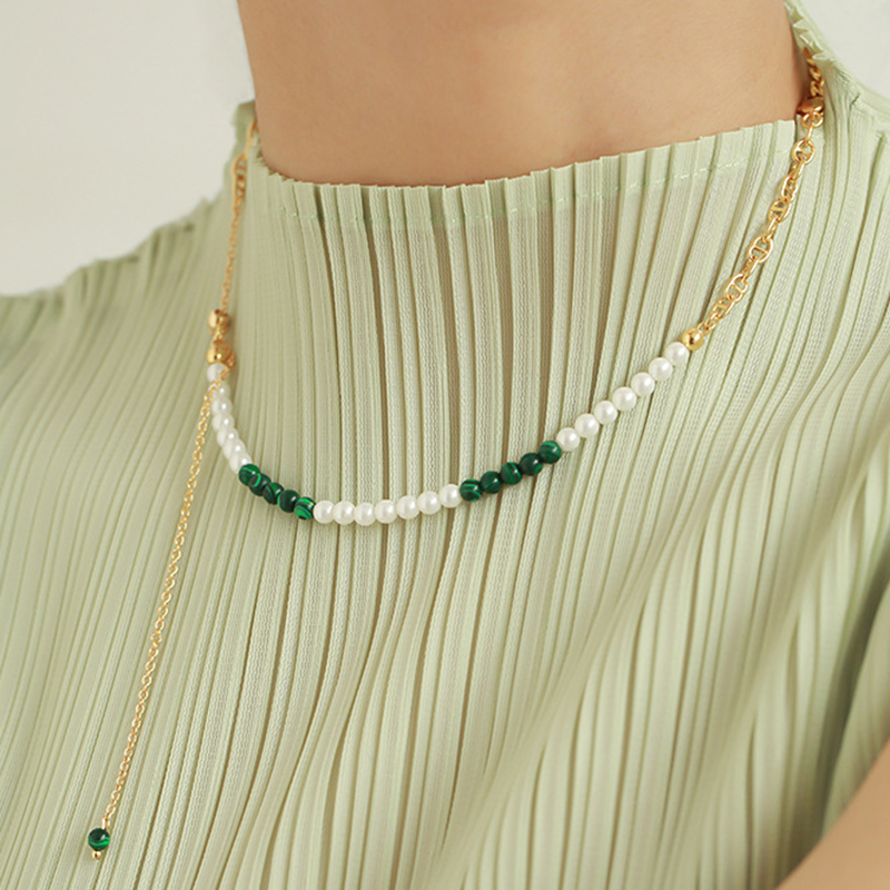 Evergreen necklace 2025