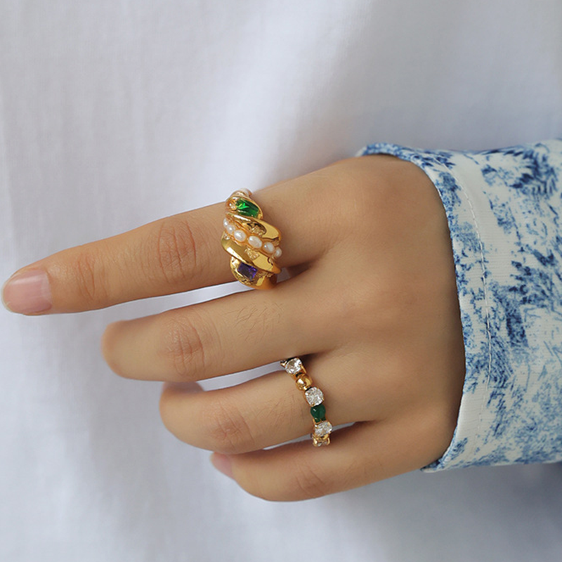 Kara Ring
